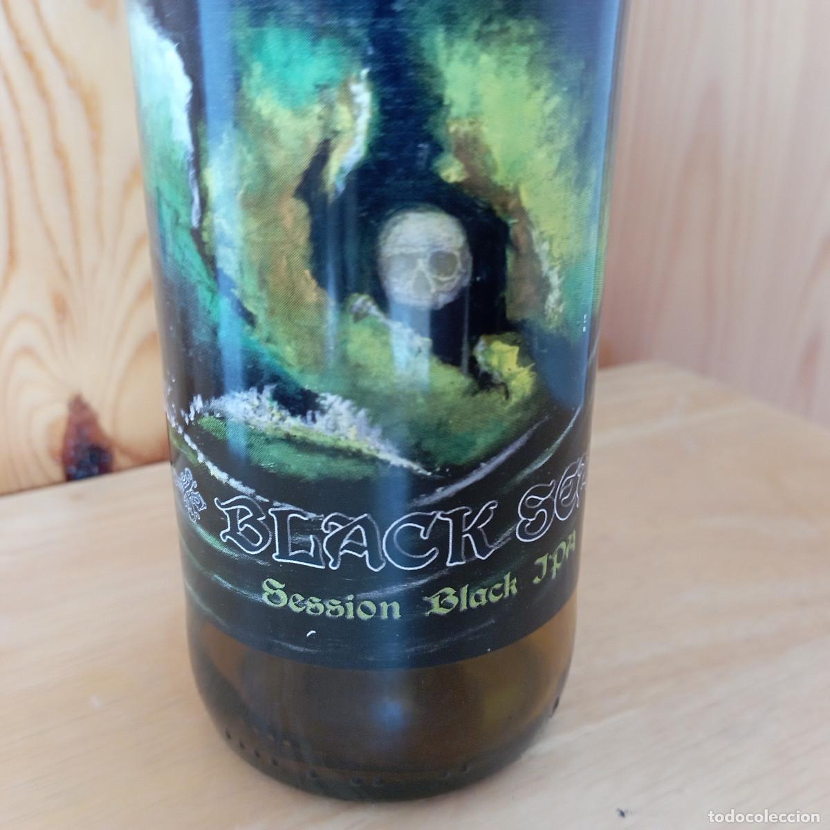 Coleccionismo de cervezas: Botella cerveza BLACK SEA - vacia con chapa
