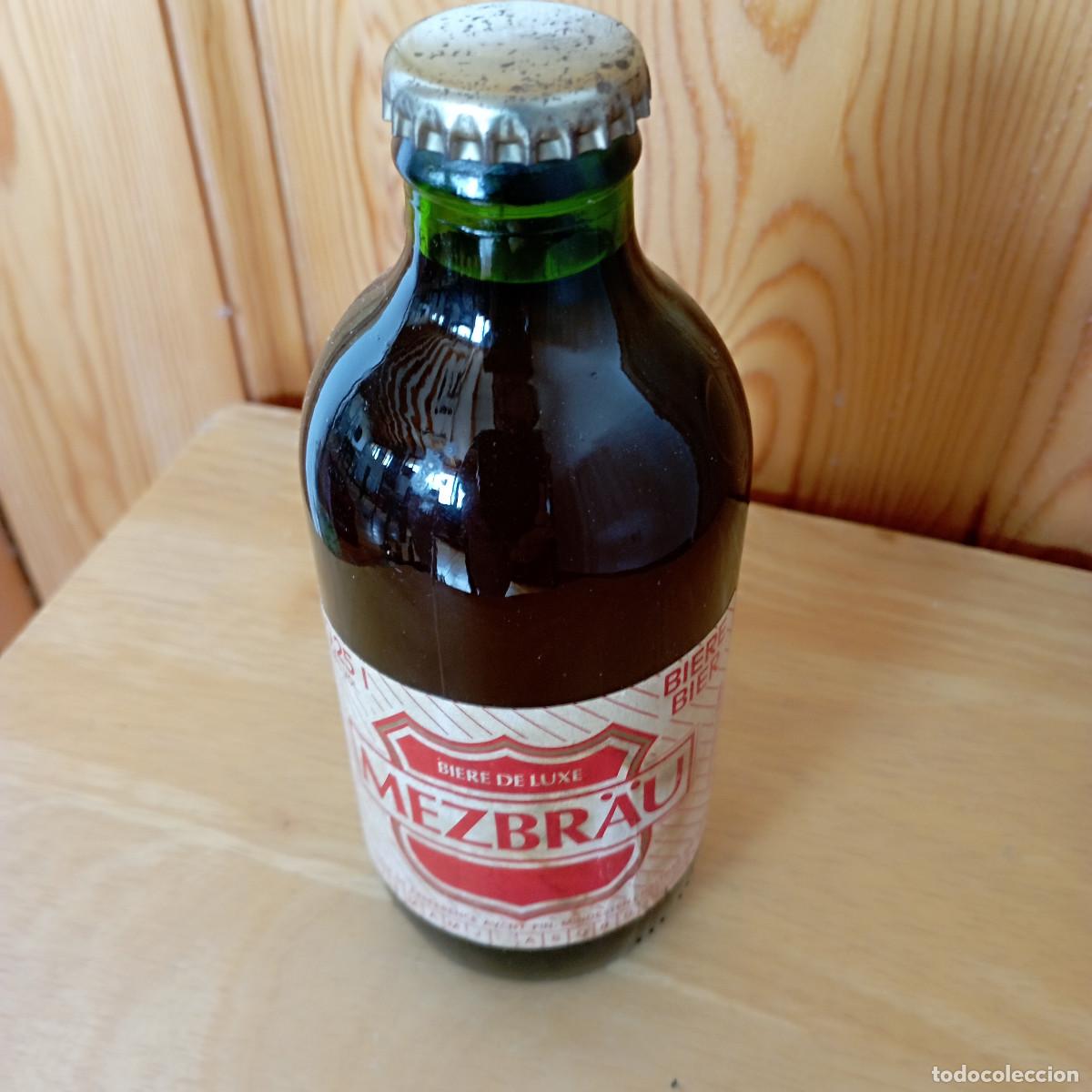 Coleccionismo de cervezas: Botella cerveza MEZBR&Auml;U - llena