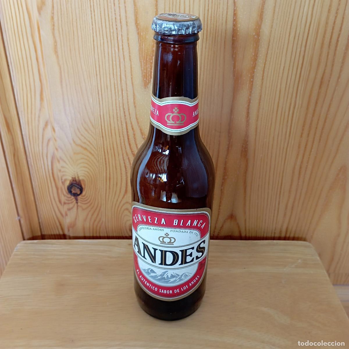 Coleccionismo de cervezas: Botella cerveza BLANCA ANDES - El autentico sabor de los Andes - vacia con chapa