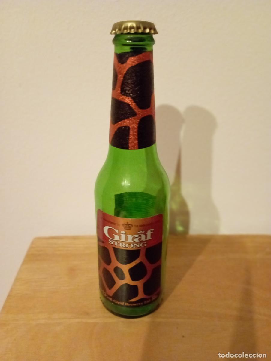 Coleccionismo de cervezas: Botella cerveza GIRÂF STRONG - vacia con xapa