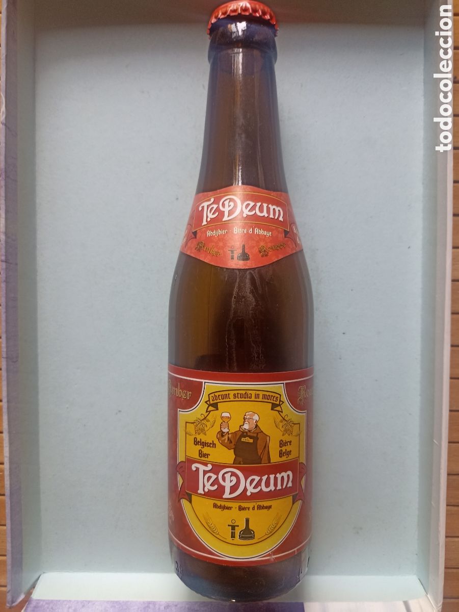 Coleccionismo de cervezas: Botella cerveza Te Deum vac&iacute;a con chapa 330 ml