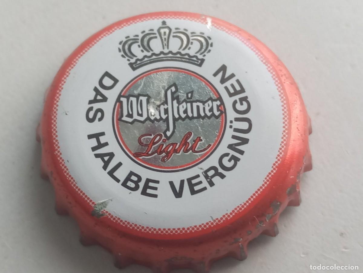 Coleccionismo de cervezas: Chapa tap&oacute;n corona de la cerveza alemana WARSTEINER LIGHT - DAS HALBE VERGN&Uuml;GEN