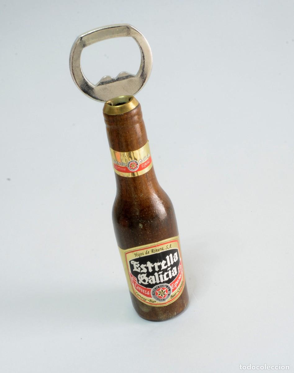 Coleccionismo de cervezas: Abrebotellas de colecci&oacute;n con forma de Botella de cerveza Estrella Galicia