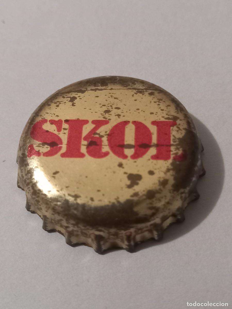 Coleccionismo de cervezas: CHAPA CERVEZA SKOL, TAP&Oacute;N CORONA