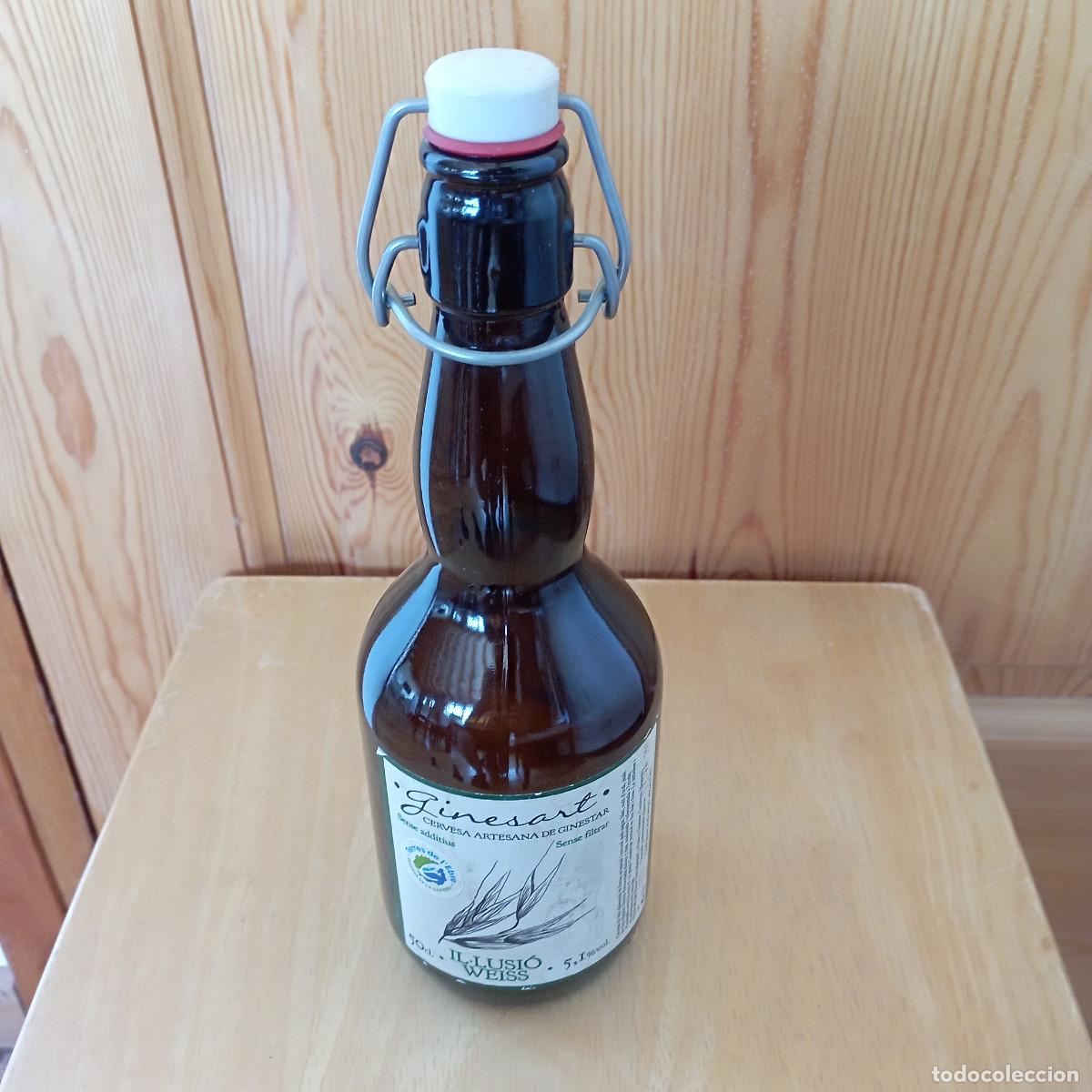 Coleccionismo de cervezas: botella cerveza GINESART CERVESA ATESANA IL&middot;LUSI&Oacute; WEISS - vacia TAPON