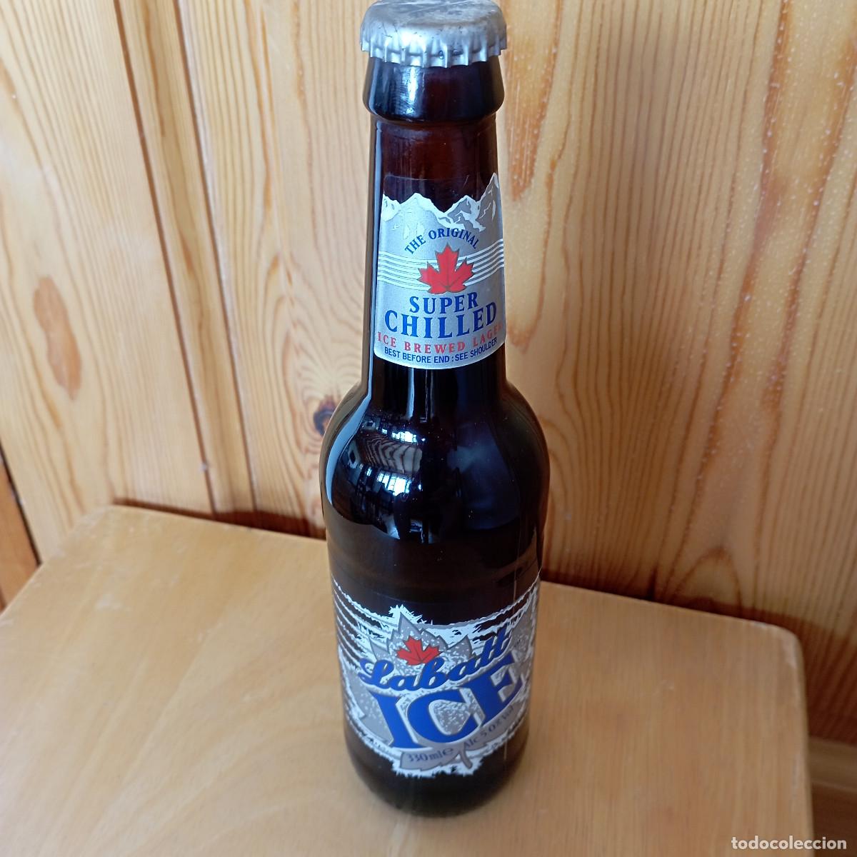 Coleccionismo de cervezas: botella cerveza LABATT ICE SUPER CHILLED ICE BREWED LAGEL llena