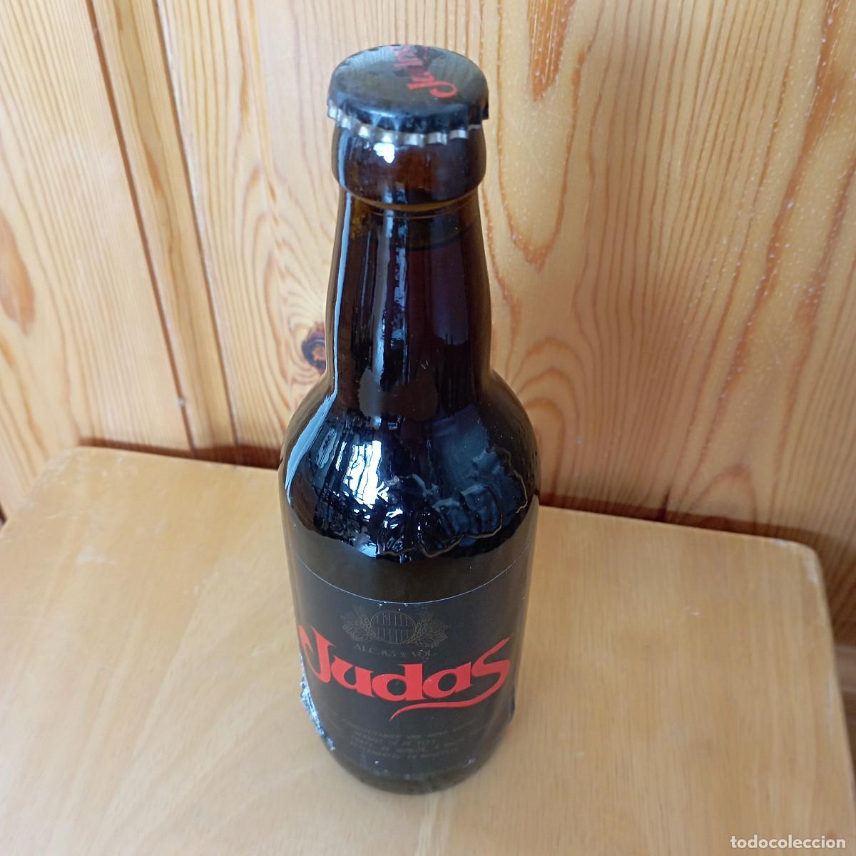 Coleccionismo de cervezas: botella cerveza JUDAS llena - Foto 1