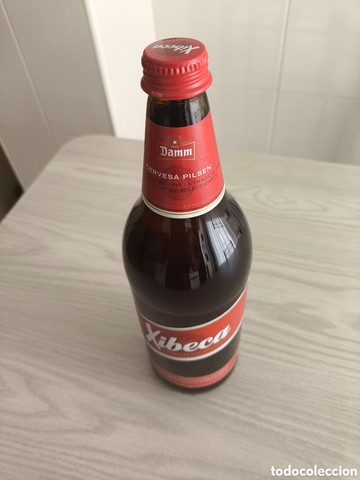 Coleccionismo de cervezas: Botella Xibeca 1 litro - Foto 2