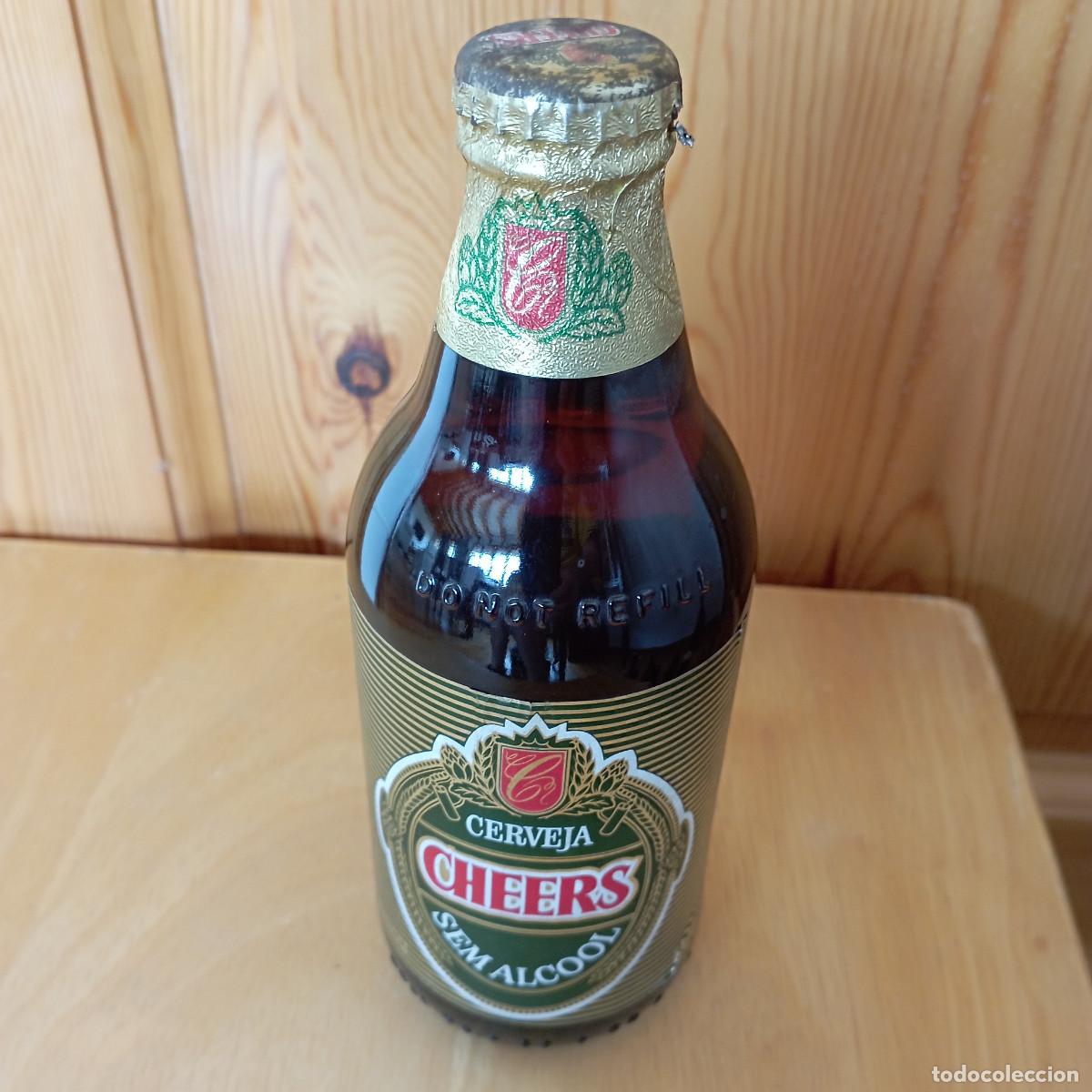 Coleccionismo de cervezas: botella cerveza CERVEJA SHEERS llena