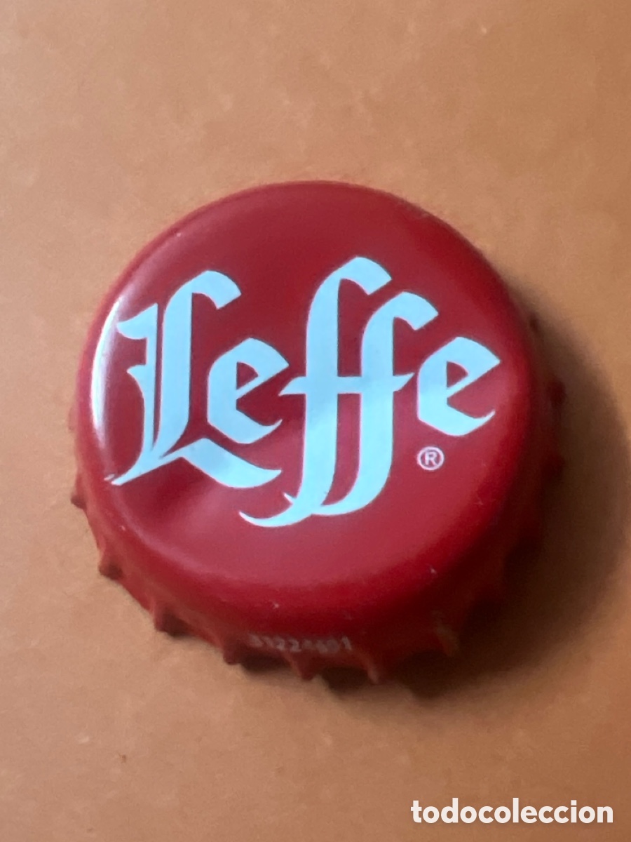 Coleccionismo de cervezas: T4/X104/F6. Chapa tap&oacute;n corona de cerveza - Leffe (B&eacute;lgica)