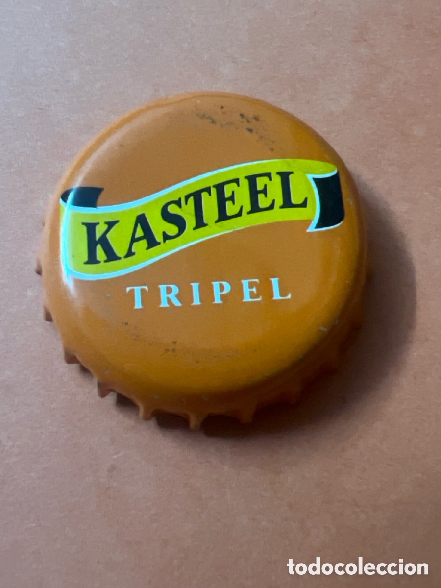 Coleccionismo de cervezas: T4/X104/N5. TAPON CORONA CAPSULA CHAPA CERVEZA KASTEEL TRIPEL 11ᵒ (B&Eacute;LGICA)