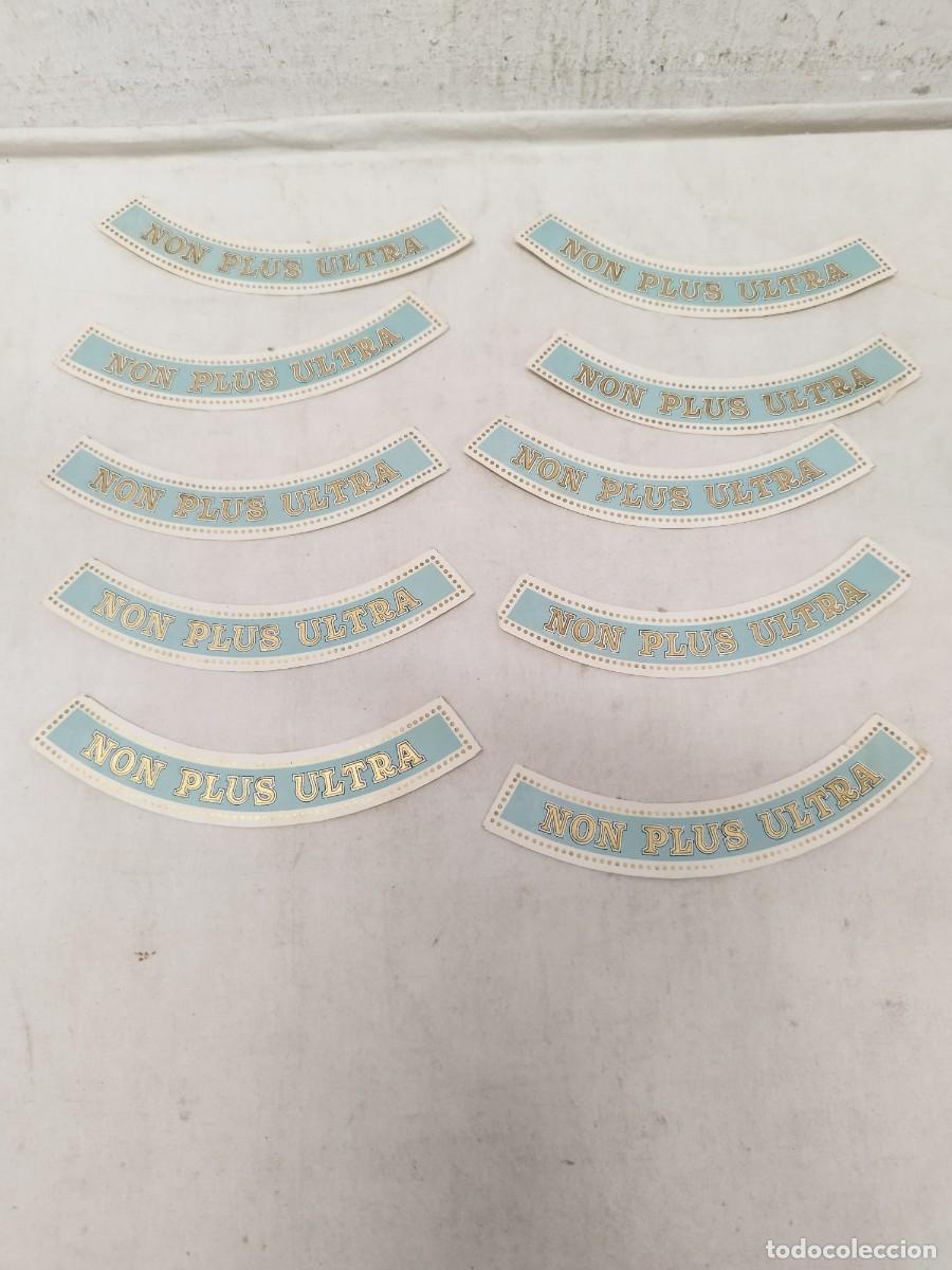 Collectionnisme de bi&egrave;res: 10 antiguas etiquetas de botella de licor, cava. Non Plus Ultra.