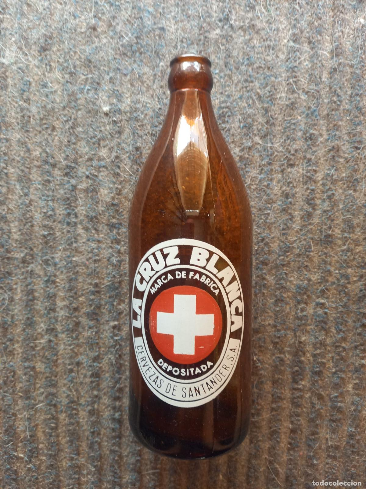 Coleccionismo de cervezas: BOTELLA CERVEZA *LA CRUZ BLANCA* 66 CL. SERIGRAFIADA, CERVEZAS DE SANTANDER S.A.