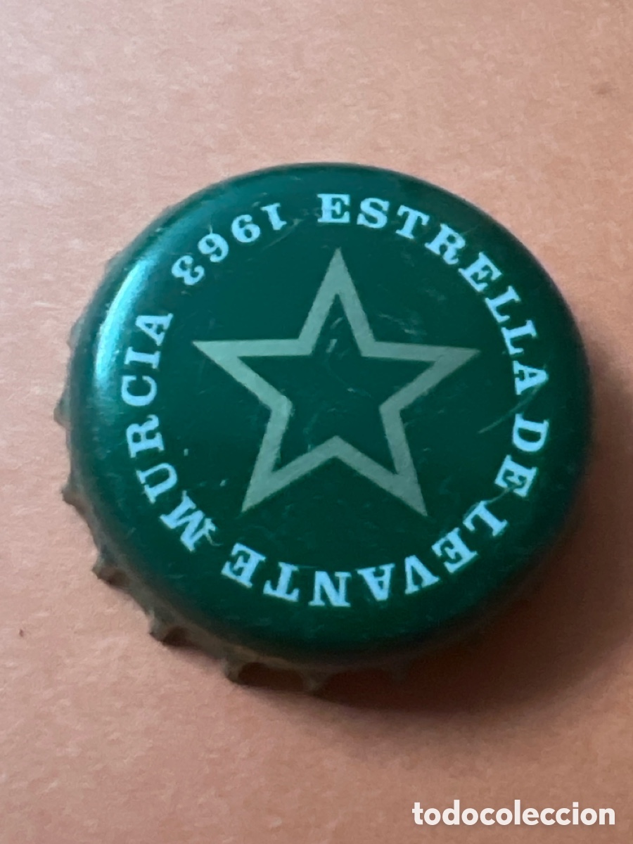 Coleccionismo de cervezas: T4/X101/J4. chapa tap&oacute;n corona de cerveza, Estrella levante, Murcia.