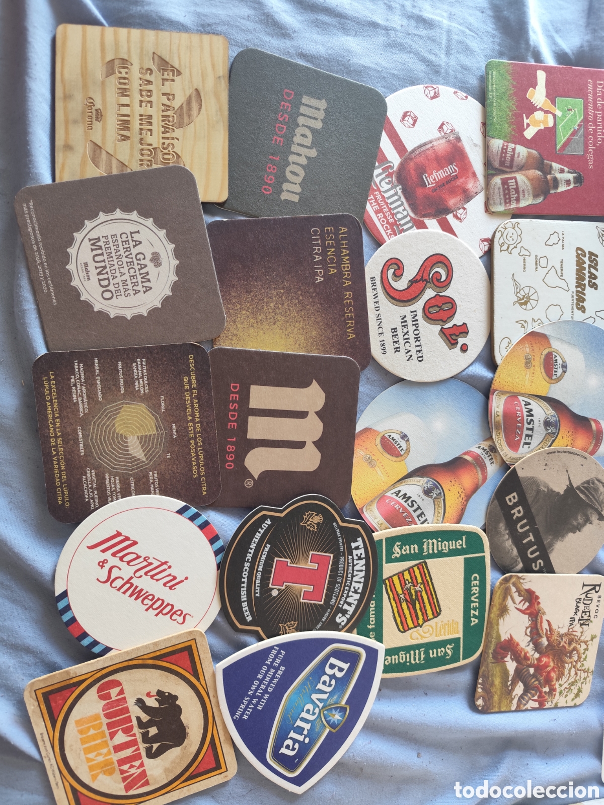 Coleccionismo de cervezas: 103 posavasos de cerveza y bebidas