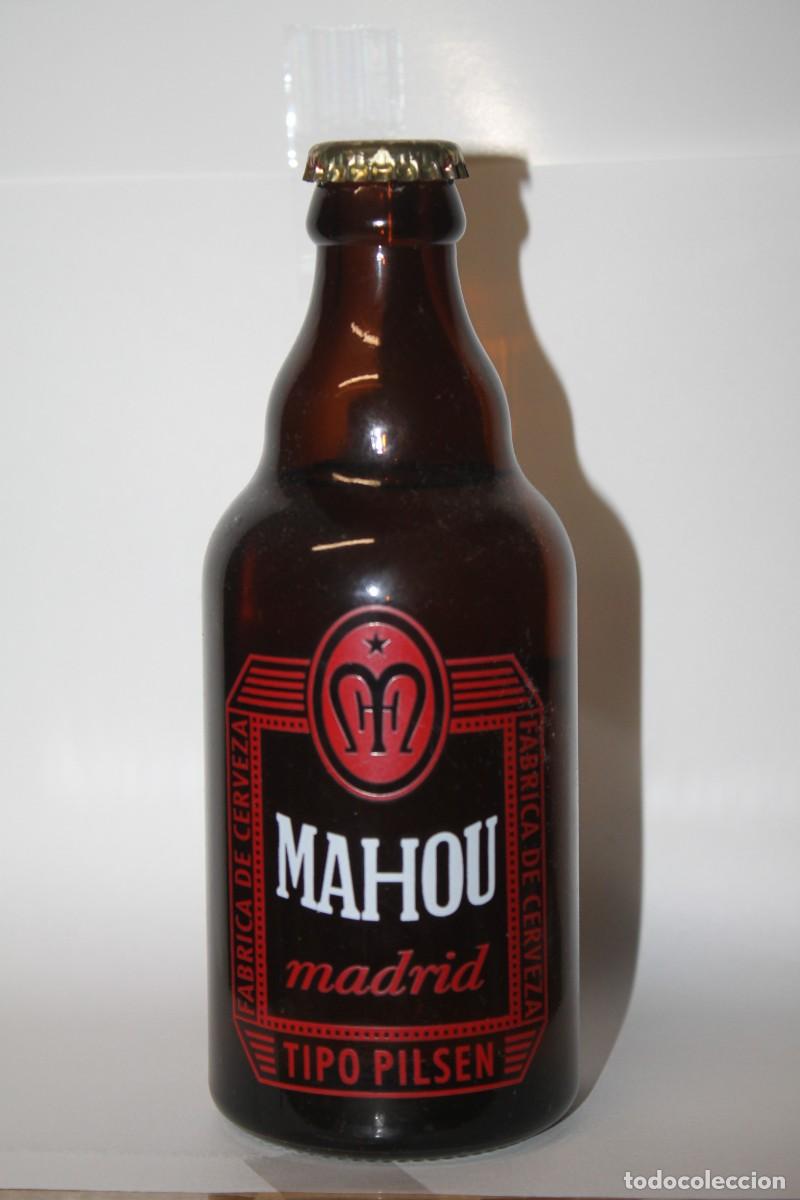Coleccionismo de cervezas: BOTELLA CERVEZA MAHOU 33 CL. LLENA DE AGUA