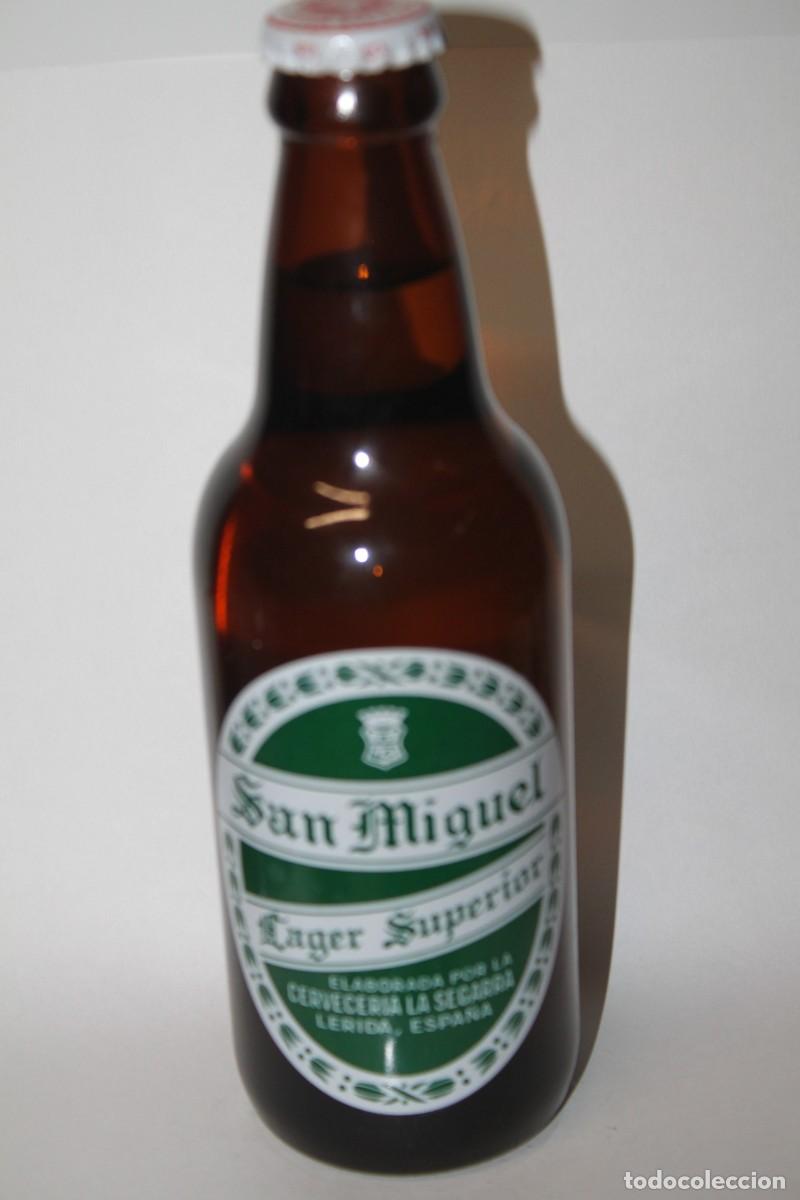 Coleccionismo de cervezas: BOTELLA CERVEZA SAN MIGUEL LAGER SUPERIOR 33 CL. -LLENA AGUA-
