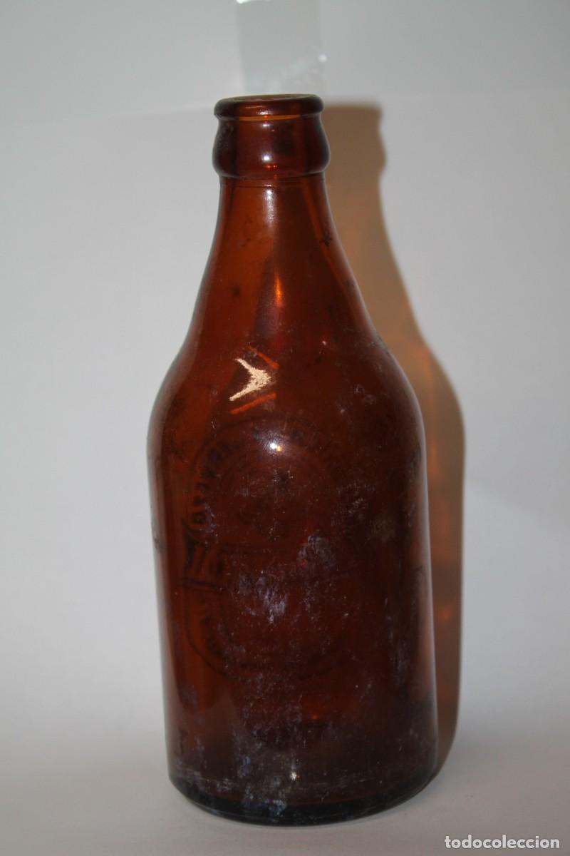 Coleccionismo de cervezas: BOTELLA CERVEZA LA TROPICAL 33 CL. - Foto 2