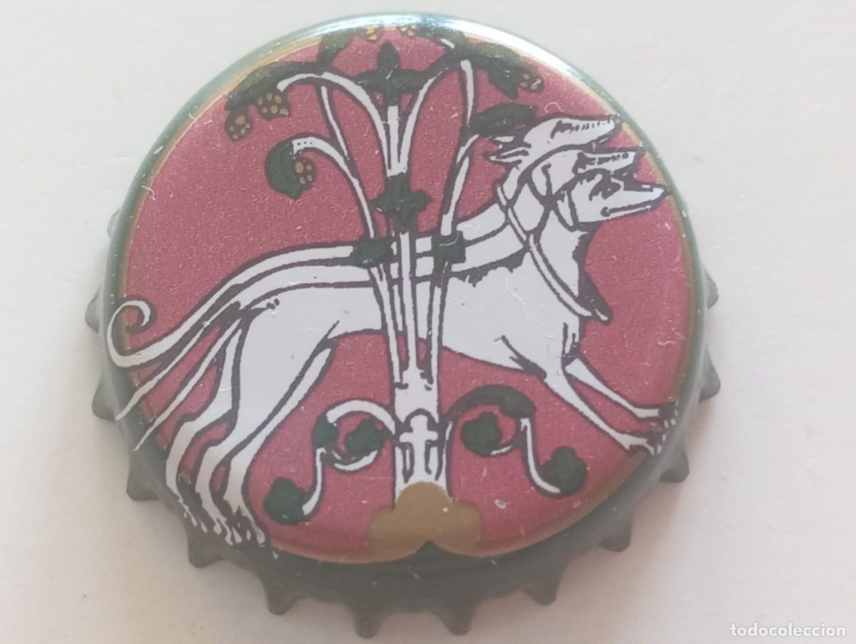 Coleccionismo de cervezas: Chapa tap&oacute;n corona de la cerveza italiana MC FARLAND TRADITIONAL RED BEER