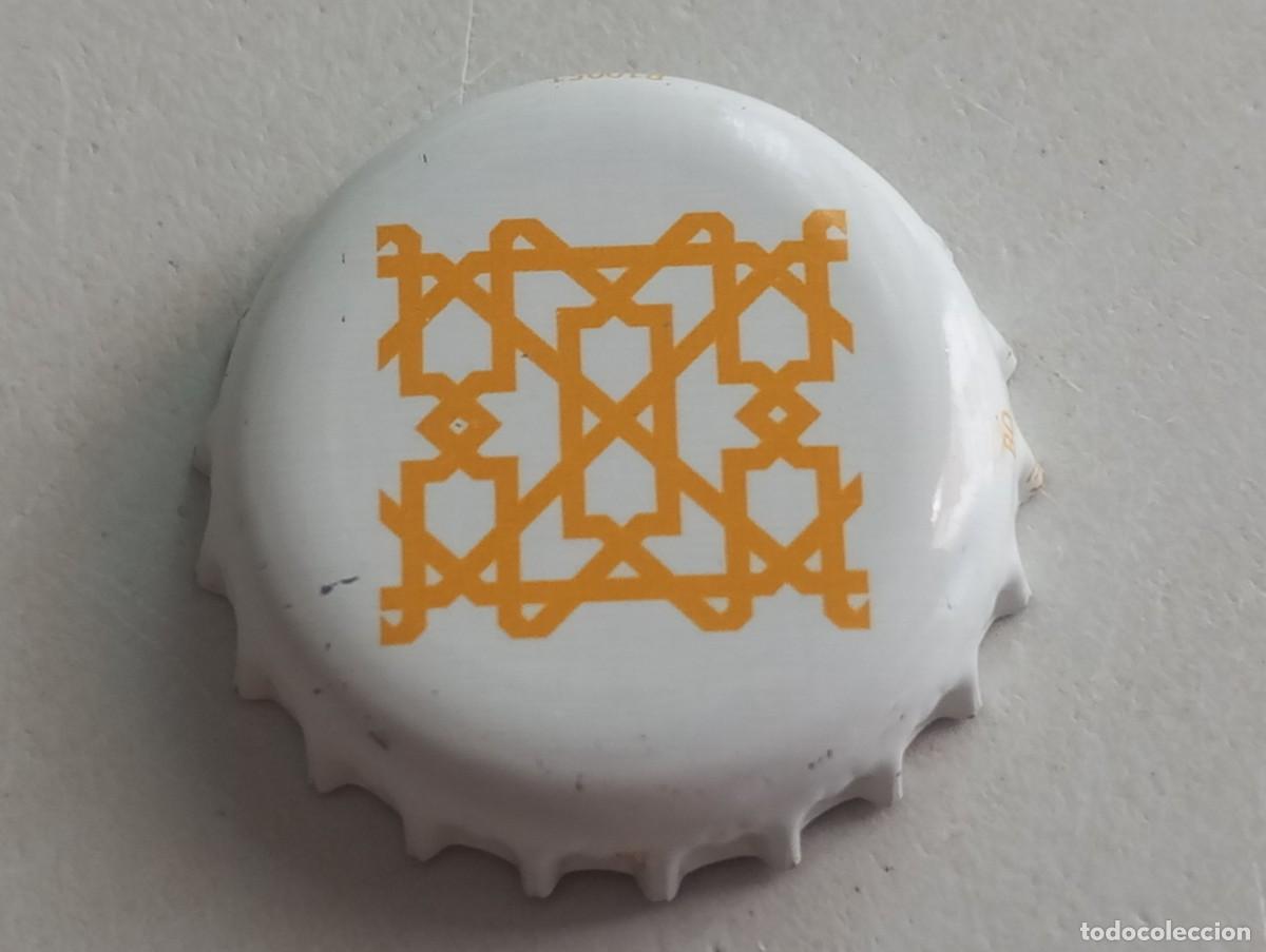 Coleccionismo de cervezas: Chapa tap&oacute;n corona de la cerveza espa&ntilde;ola ALHAMBRA RADLER