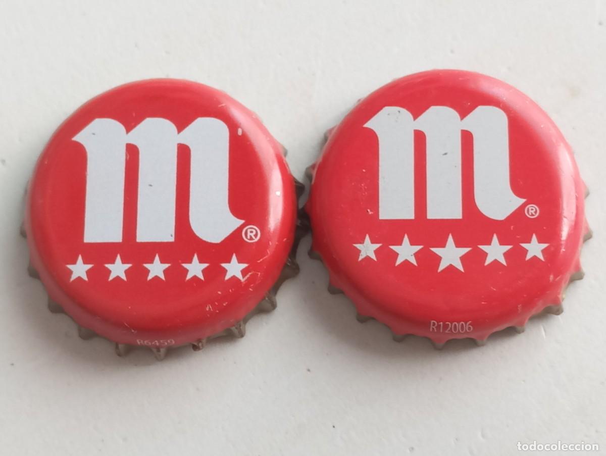 Coleccionismo de cervezas: Lote de 2 chapas tap&oacute;n corona DIFERENTES de la cerveza espa&ntilde;ola MAHOU 5 ESTRELLAS