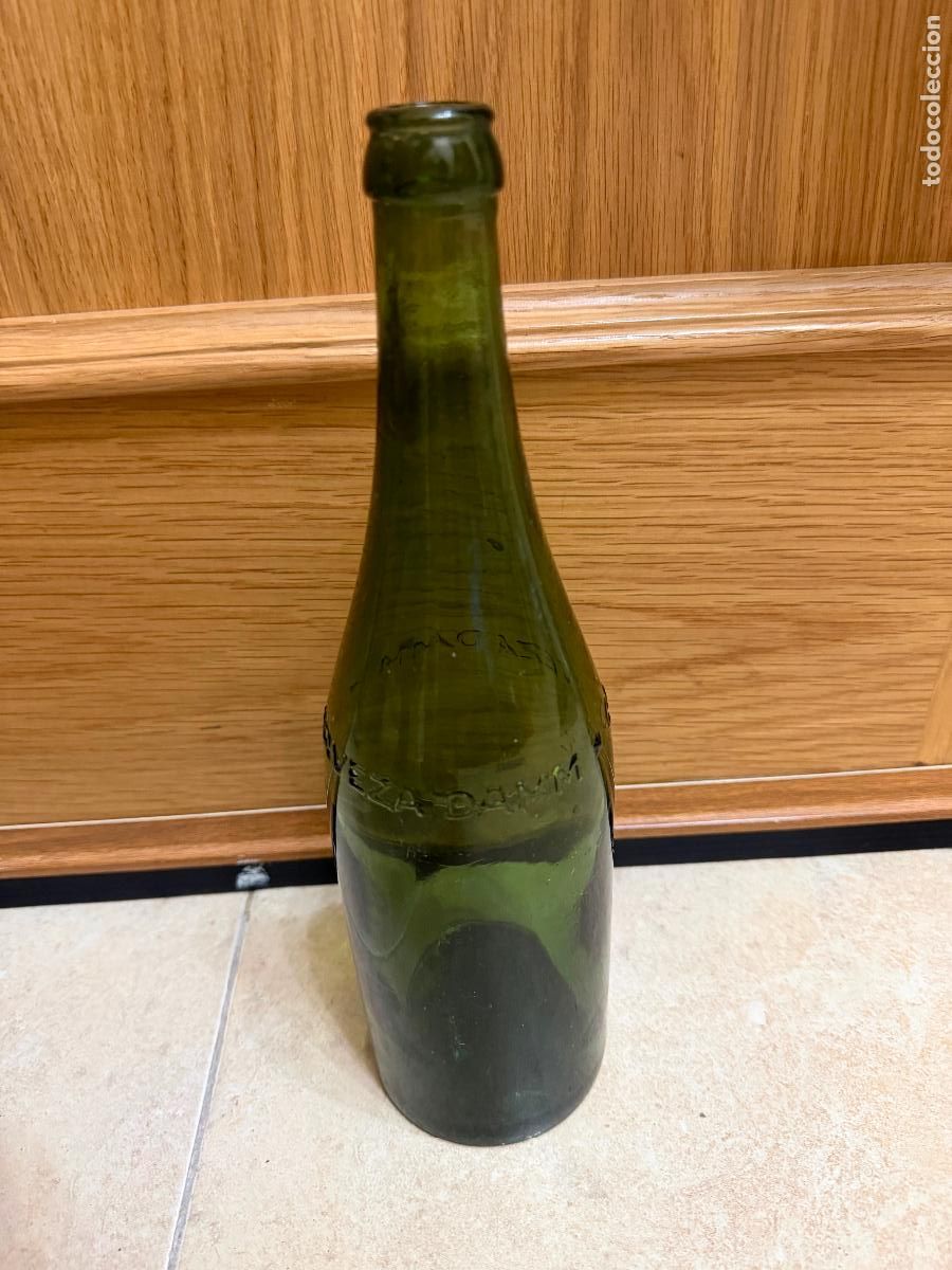 Coleccionismo de cervezas: Botella de cerveza Damm 1 litro