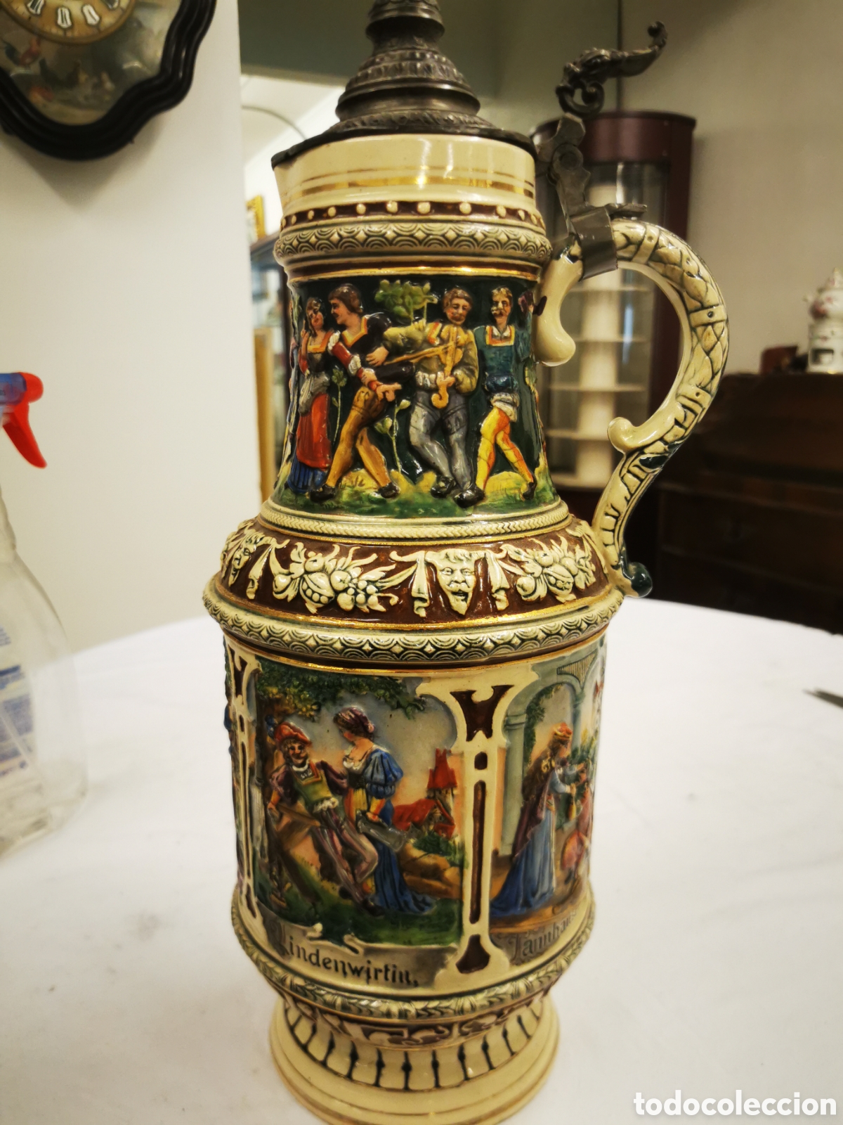 Coleccionismo de cervezas: Jarra de Cerveza alemana 45 cm pr siglo XX inspirada en la leyenda Tannhauser