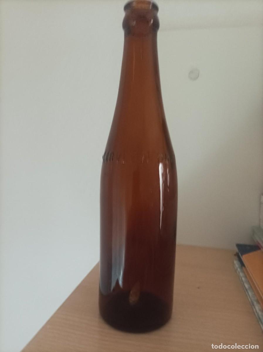 Coleccionismo de cervezas: Botella de cerveza estrella Damm -Leer-