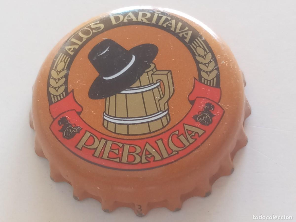 Coleccionismo de cervezas: Chapa tap&oacute;n corona de la cerveza letona PIEBALGA ALUS DARITAVA