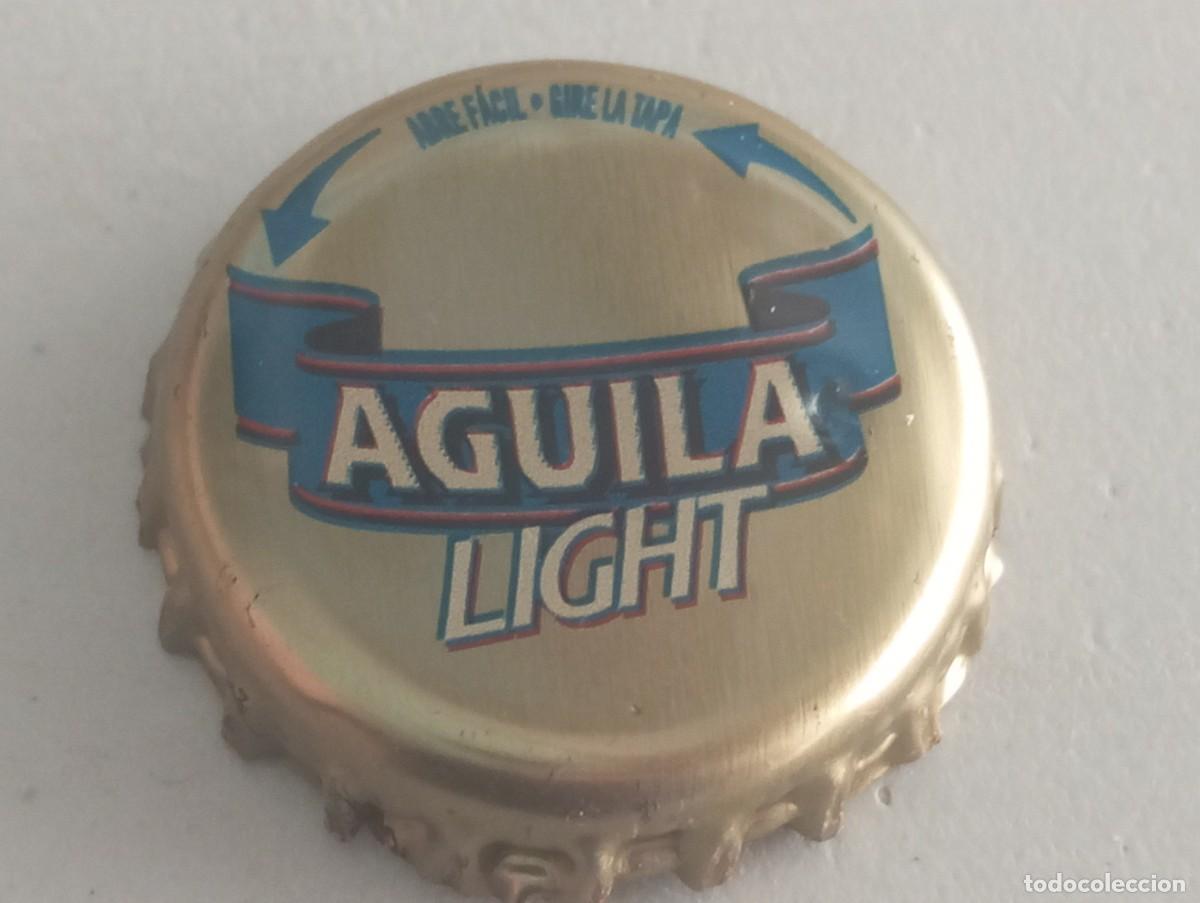 Coleccionismo de cervezas: Chapa tap&oacute;n corona de la cerveza colombiana AGUILA LIGHT (ABREF&Aacute;CIL - GIRE LA TAPA)