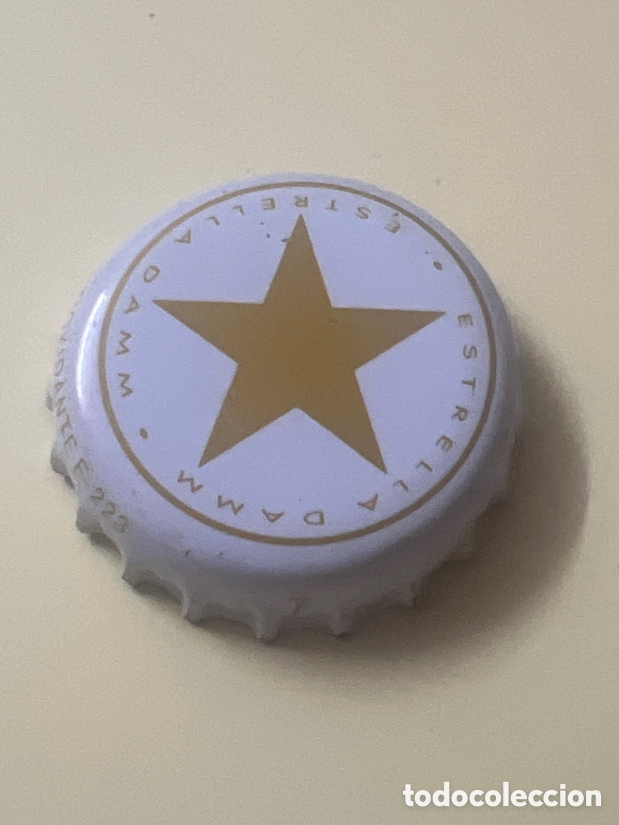 Coleccionismo de cervezas: T4/X126/C6. TAP&Oacute;N CORONA CHAPA CERVEZA ESTRELLA DAMM.BARCELONA