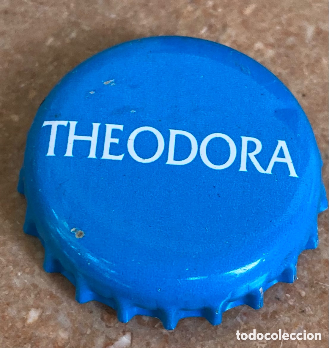 Coleccionismo de cervezas: BOTTLE CAP TAP&Oacute;N CORONA AGUA WATER ACQUA WASSER CAPSULE EAU THEODORA.HUNGRIA.--LOTE N. 614--CARMANJO