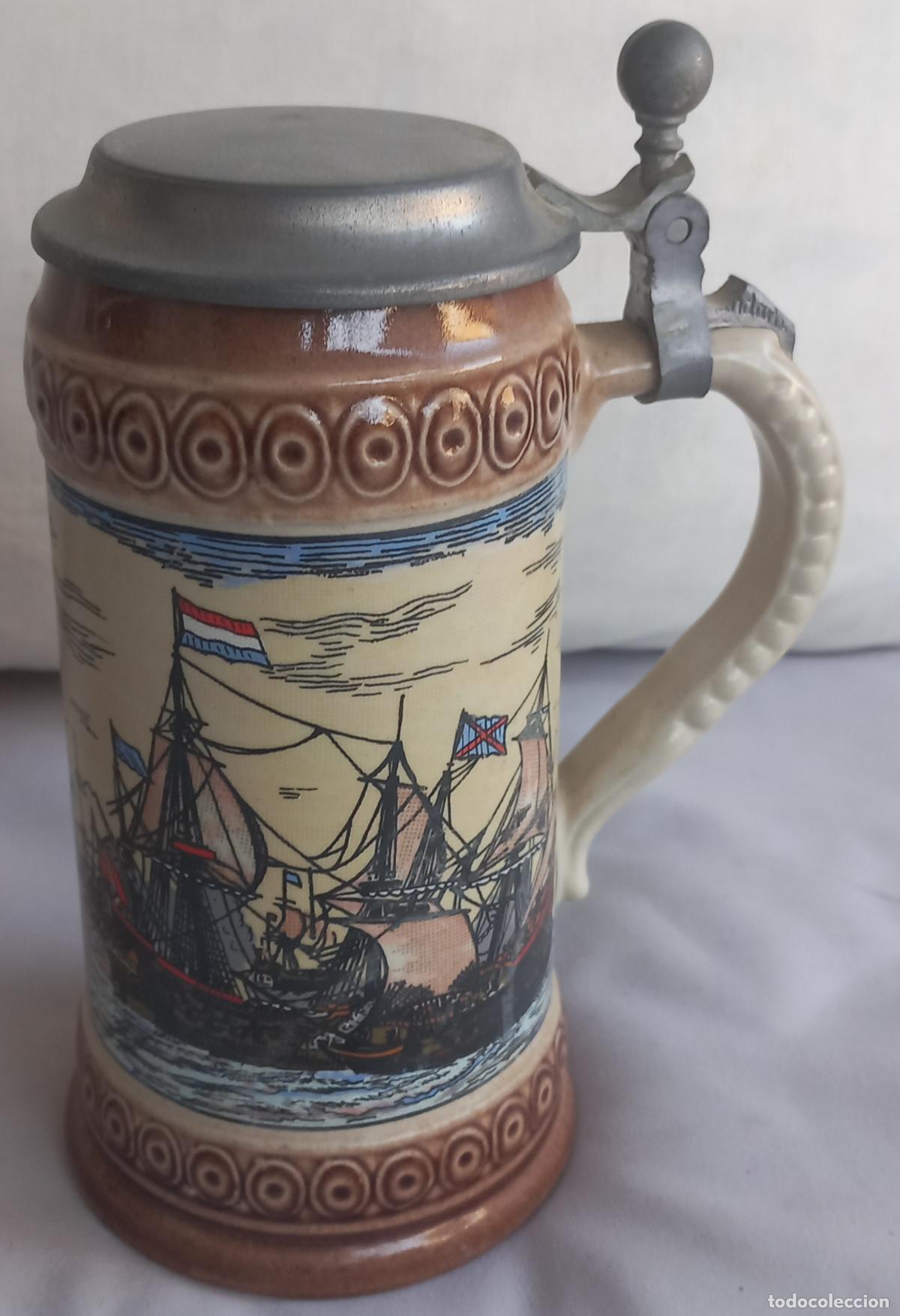 Coleccionismo de cervezas: Jarra alemana de cer&aacute;mica (beer stein) con tapa de peltre, fabricada por Marzi & Remy, veleros