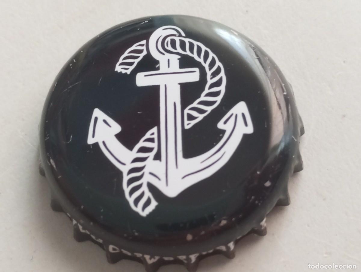 Coleccionismo de cervezas: Chapa tap&oacute;n corona de la cerveza alemana CREW REPUBLIC