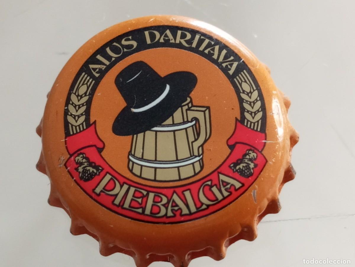 Coleccionismo de cervezas: Chapa tap&oacute;n corona de la cerveza letona PIEBALGA ALUS DARITAVA