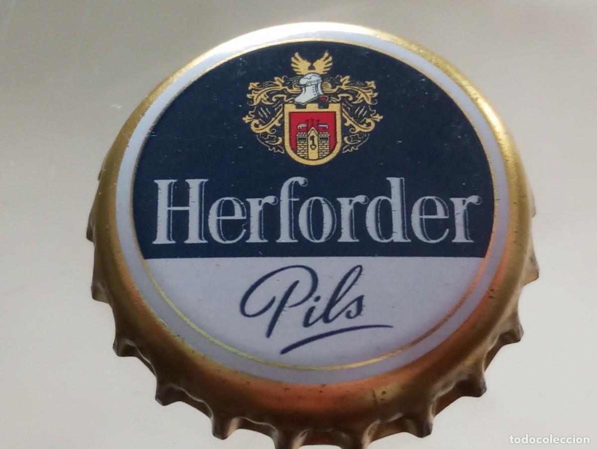 Coleccionismo de cervezas: Chapa tap&oacute;n corona de la cerveza alemana HERFORDER PILS