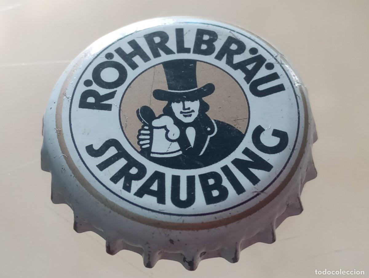 Coleccionismo de cervezas: Chapa tap&oacute;n corona de la cerveza alemana R&Ouml;HRLBR&Auml;U STRAUBING (falda blanca)
