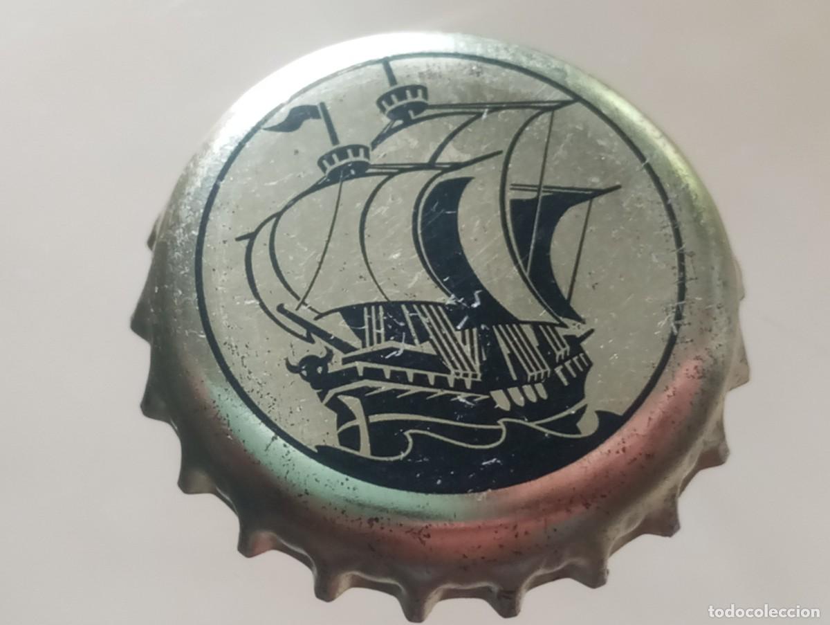 Coleccionismo de cervezas: Chapa tap&oacute;n corona de la cerveza alemana ST&Ouml;RTEBEKER (color tono negro)