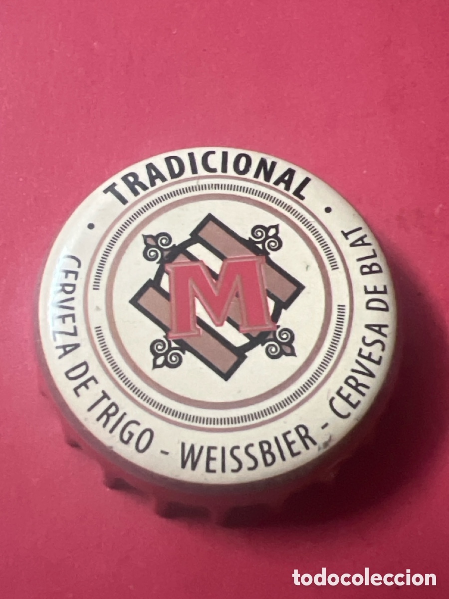 Coleccionismo de cervezas: T4/X137/B4. CHAPA CERVEZA - ALEMANIA - M Tradicional Cerveza de Trigo - Weissbier - Cervesa de Blat