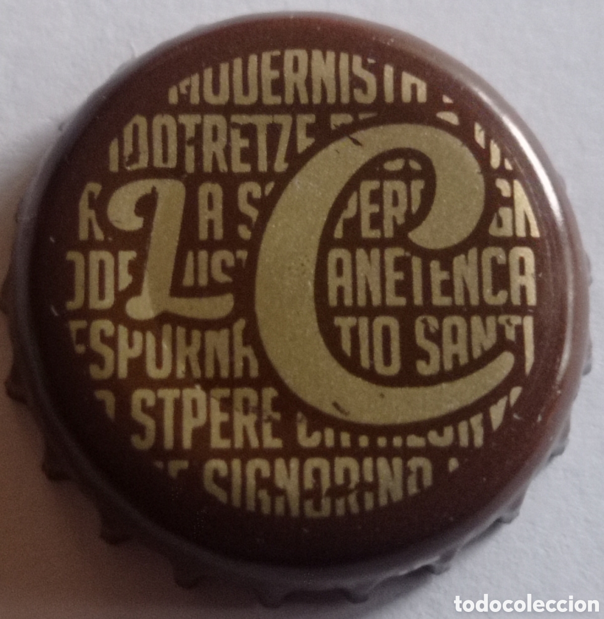 Coleccionismo de cervezas: TAP&Oacute;N CORONA CERVEZA ARTESANA
