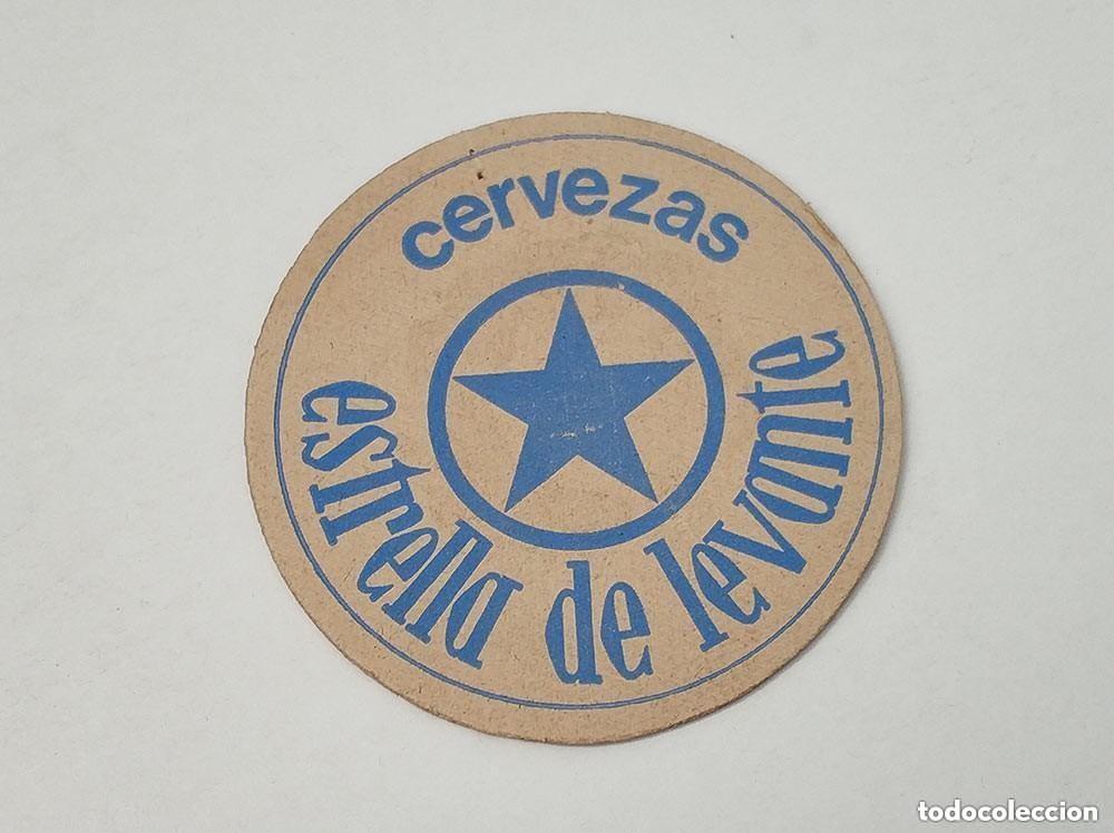 Coleccionismo de cervezas: Antiguo posavasos cerveza estrella de levante dos colores a dos caras, dificil