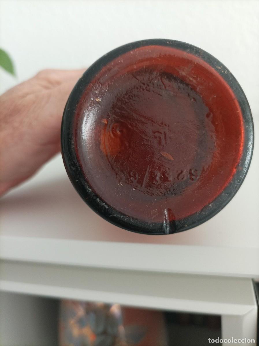 Coleccionismo de cervezas: Botella antigua de cervezas moritz - Foto 3