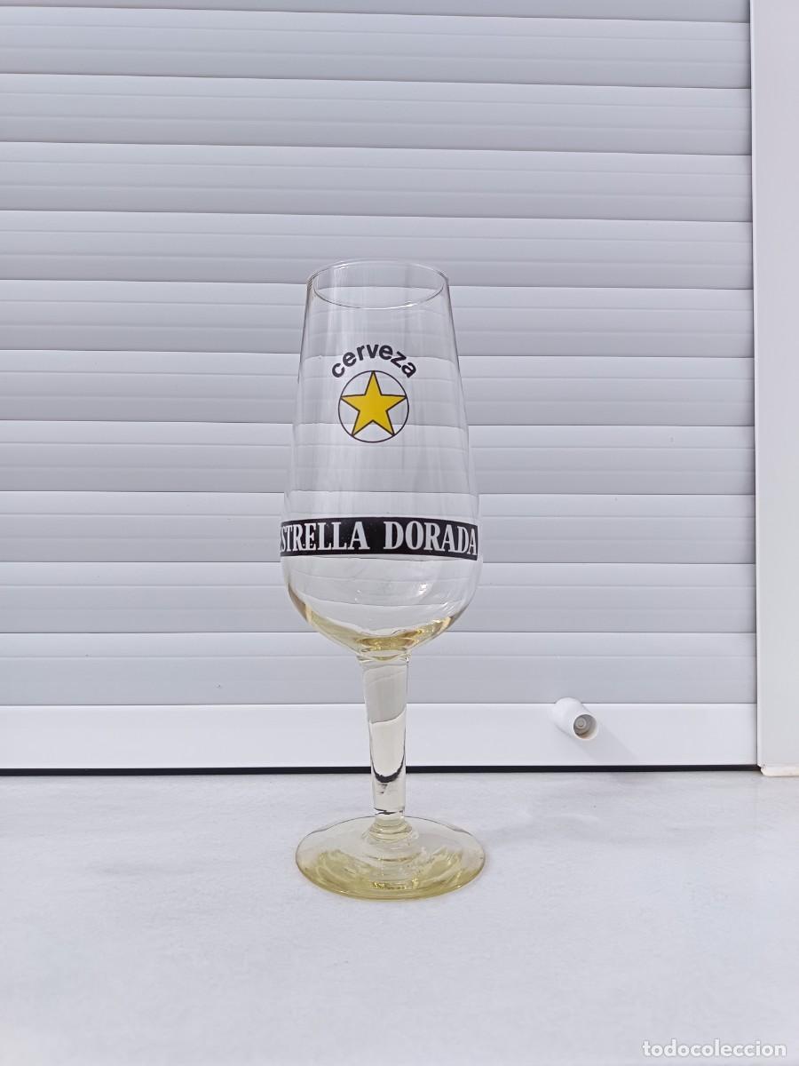 Coleccionismo de cervezas: Copa de cerveza estrella dorada. Forma de catavinos de gran tama&ntilde;o