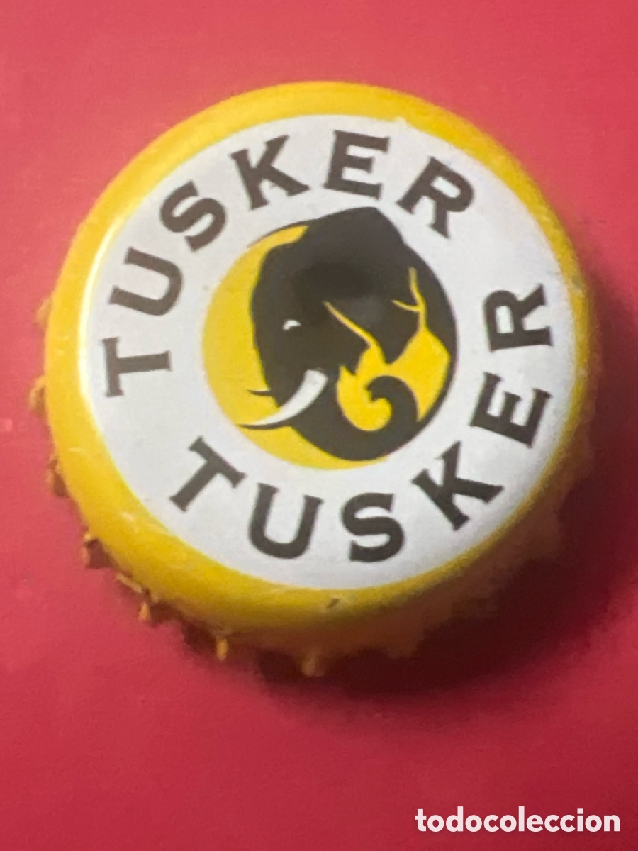 Coleccionismo de cervezas: T4/X133/M6. BOTTLE CAP BEER TAP&Oacute;N CORONA BIRRA PIVO CHAPA CERVEZA TUSKER KENYA