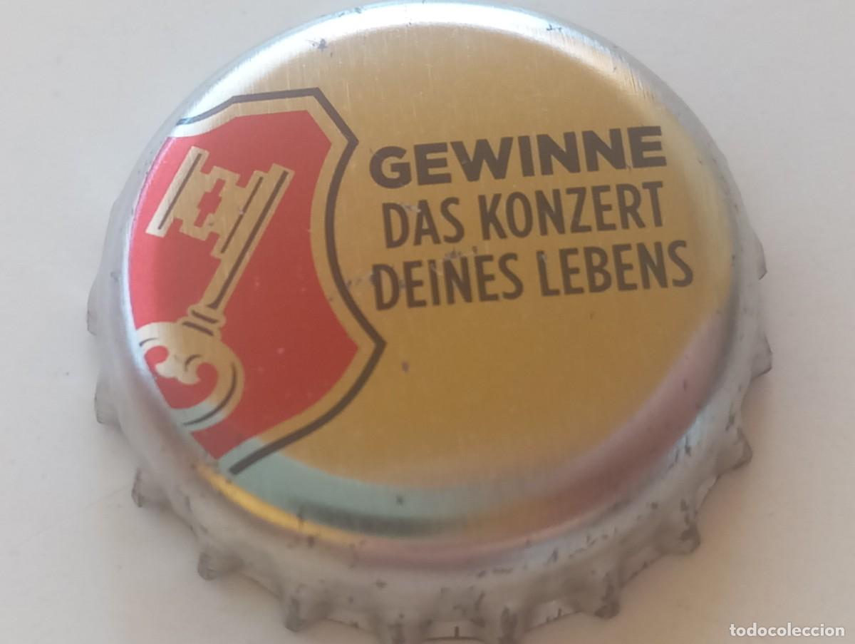 Coleccionismo de cervezas: Chapa tap&oacute;n corona de la cerveza alemana BECK'S - GEWINNE DAS KONZERT DEINES LEBENS (plateada)