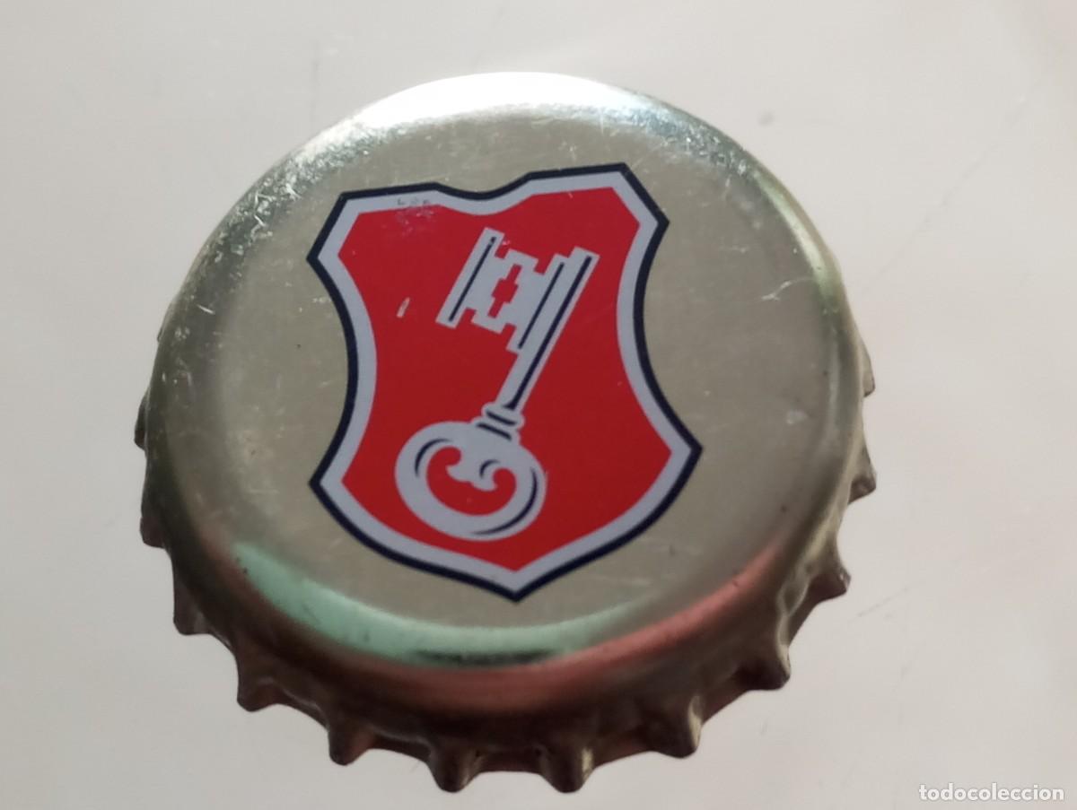 Colecionismo de cervejas: Chapa tap&oacute;n corona de la cerveza alemana BECK'S (dorada)