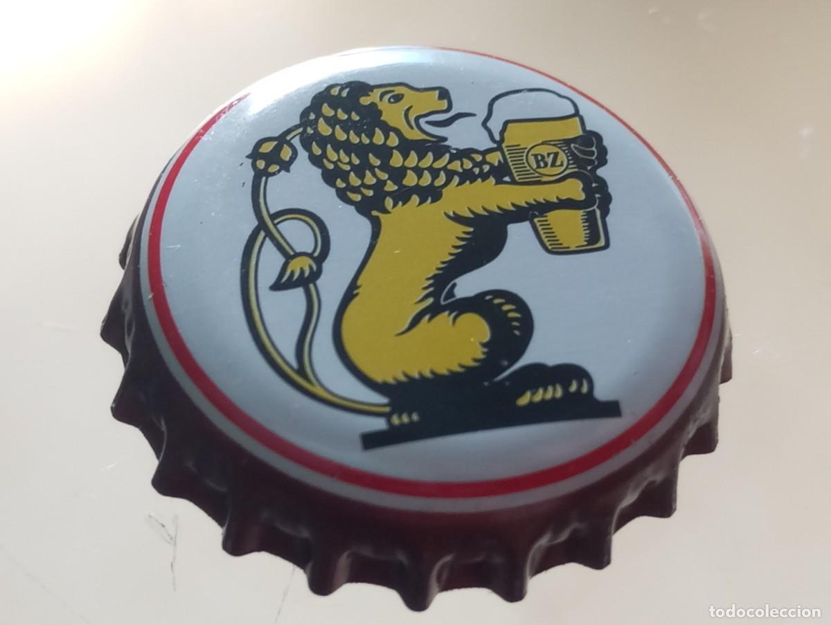Collezionismo di birre: Chapa tap&oacute;n corona de la cerveza alemana ZIRNDORFER LANDBIER (falda color rojizo)