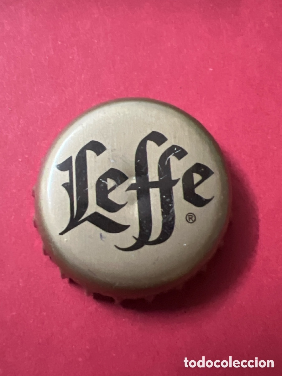 Coleccionismo de cervezas: T4/X145/A6. TAPON CORONA CAPSULA CHAPA CERVEZA LEFFE (B&Eacute;LGICA)