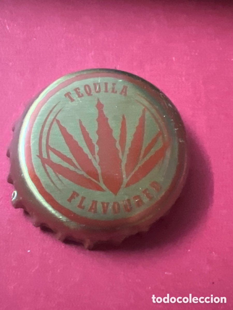 Coleccionismo de cervezas: T4/X144/C1. chapa tap&oacute;n corona de tequila flavoured