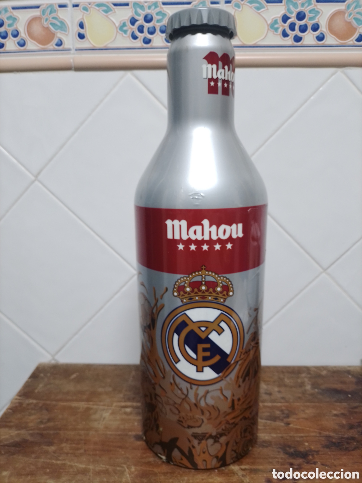 Coleccionismo de cervezas: Botella gigante publicidad Mahou - Real Madrid - 45cm